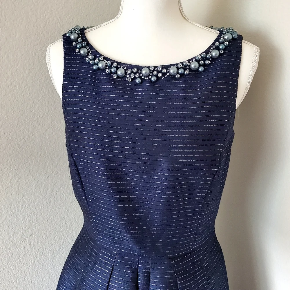Tahari ASL Navy Blue Beaded Neckline Fit & Flare Dress Metallic Cocktail Size 4 - Picture 3 of 9